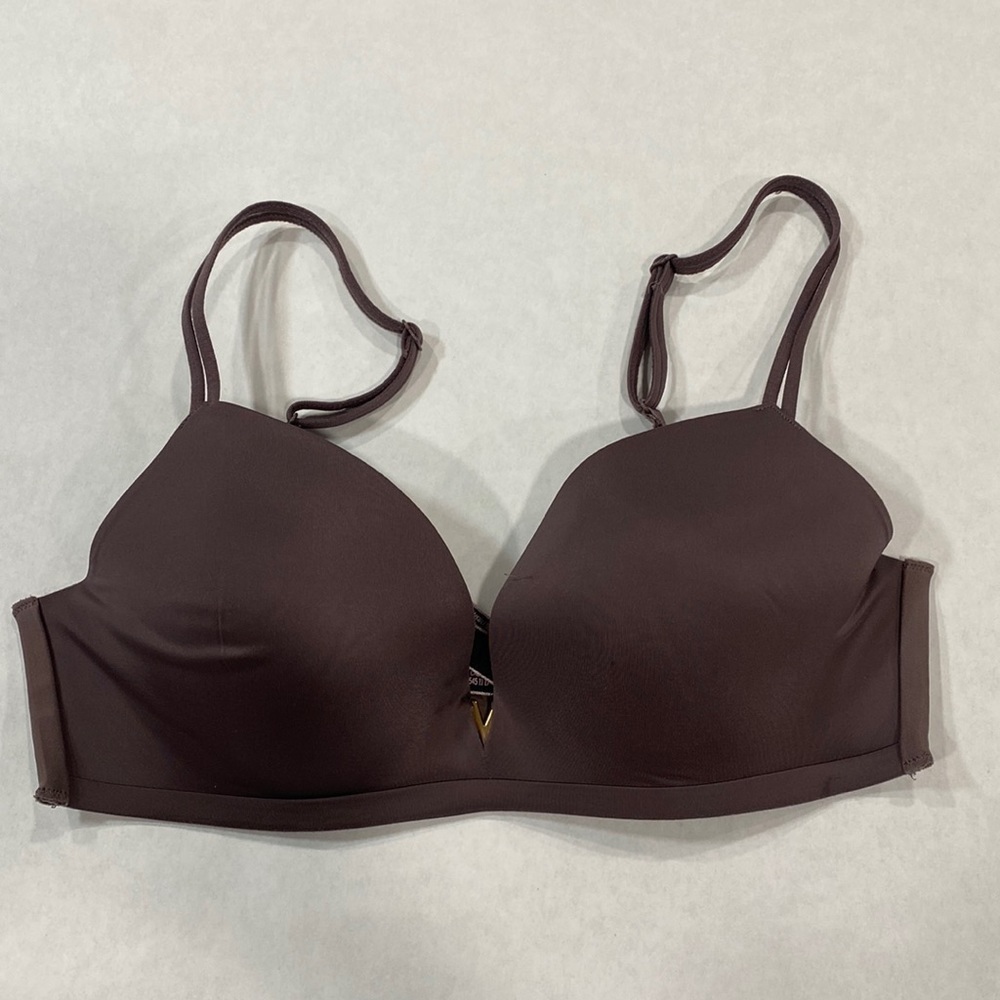 5 for $25 Victoria's Secret paded no‎ wire bra